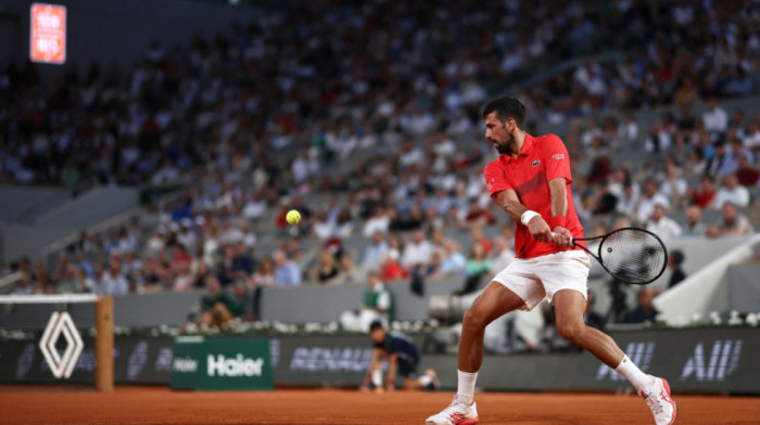 Novak Đoković rutinski do osmine finala Rolan Garosa