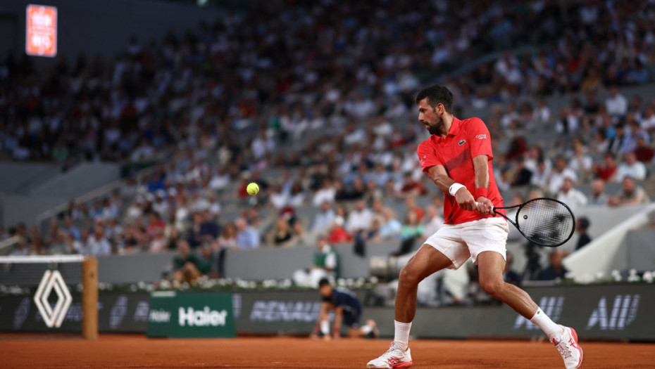 Novak Đoković rutinski do osmine finala Rolan Garosa