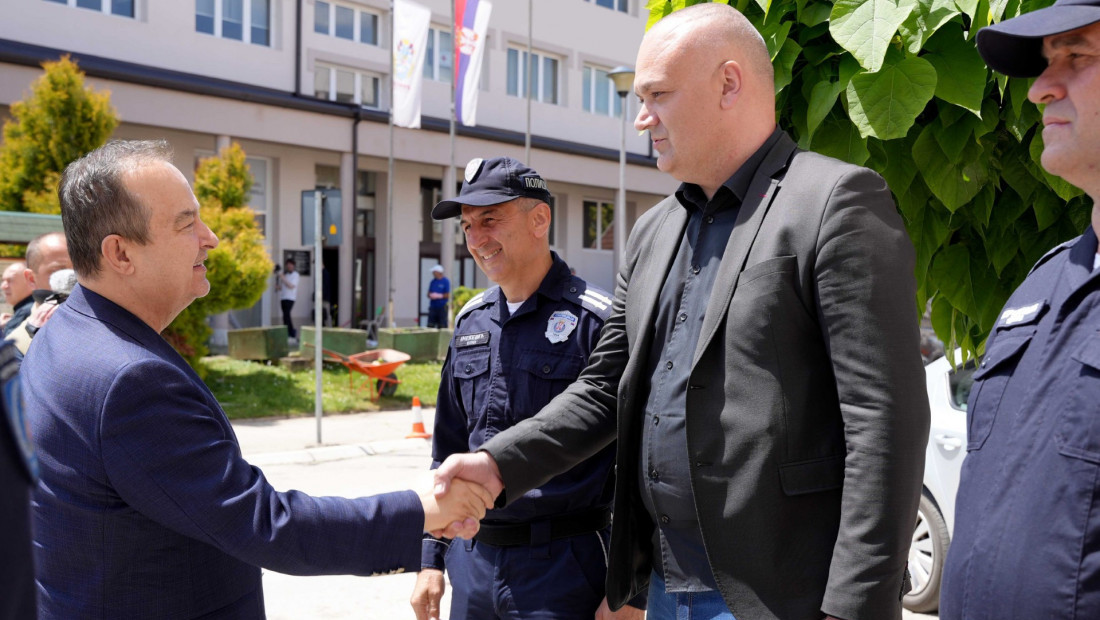 Dačić u Kosjeriću: Građani se moraju osećati sigurno bez obzira na to gde žive