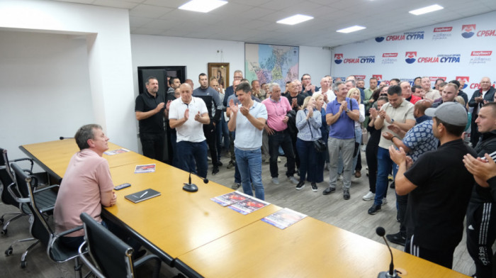 Glišić: U Dimitrovgradu, Vranjskoj Banji i Vranju SNS osvojia 456 od 457 mandata