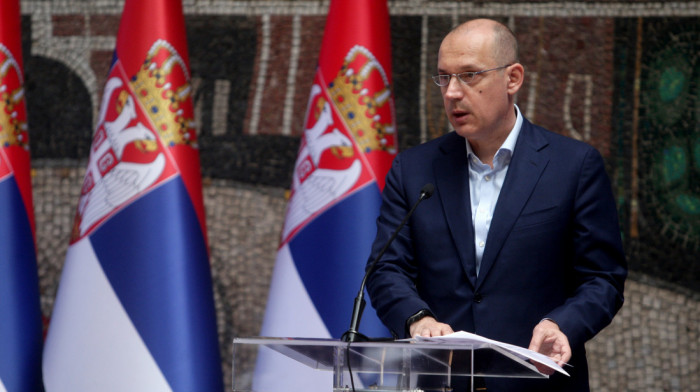 Lončar: Sinoć se u Beogradu dogodio najgori mogući fašizam, nadležni da nađu počinioce