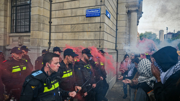 Policija uhapsila više od 90 ljudi na propalestinskom protestu u Roterdamu