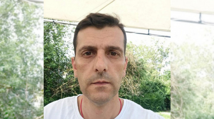 Nemanji hitno potrebna pomoć: Otac dve devojčice se bori protiv retkog karcinoma, prikuplja se novac za operaciju