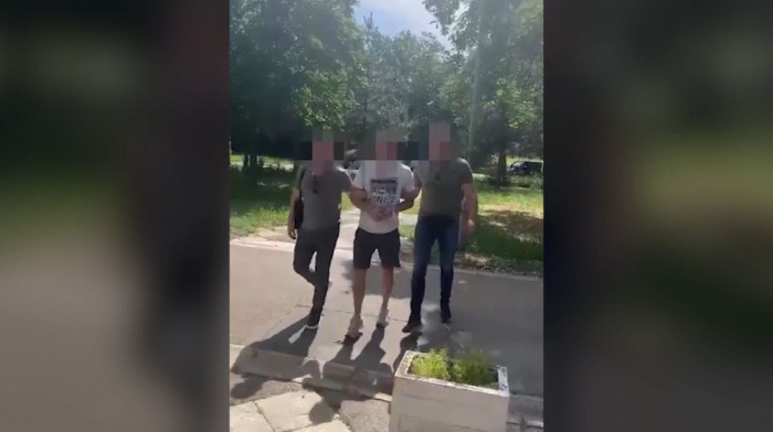 Policija identifikovala i uhapsila osumnjičene za napad na studenta Miloša Pavlovića u Studentskom gradu (VIDEO)