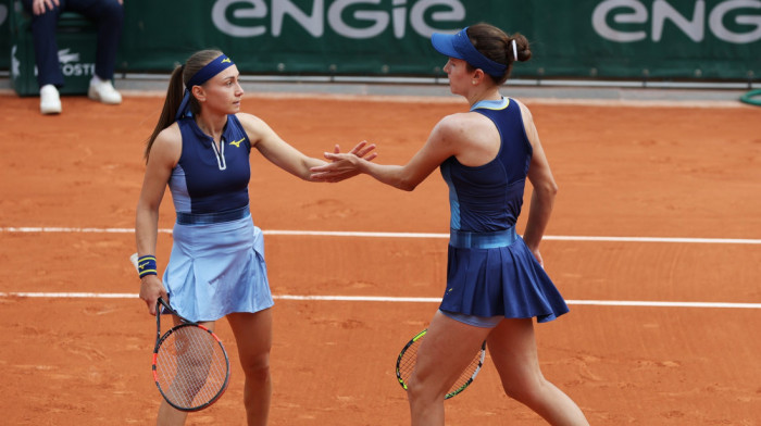Bile su blizu, ali nisu uspele: Aleksandra Krunić i Ana Danilina poražene u finalu Rolan Garosa