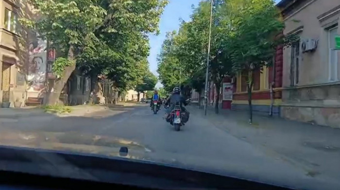 Bugarski bajkeri primećeni u Zaječaru na dan lokalnih izbora