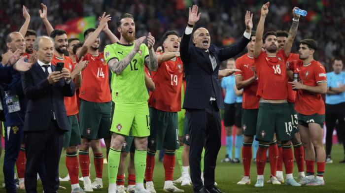 Portugal pobedio Španiju u finalu UEFA Lige nacija: Komšijska primopredaja pehara