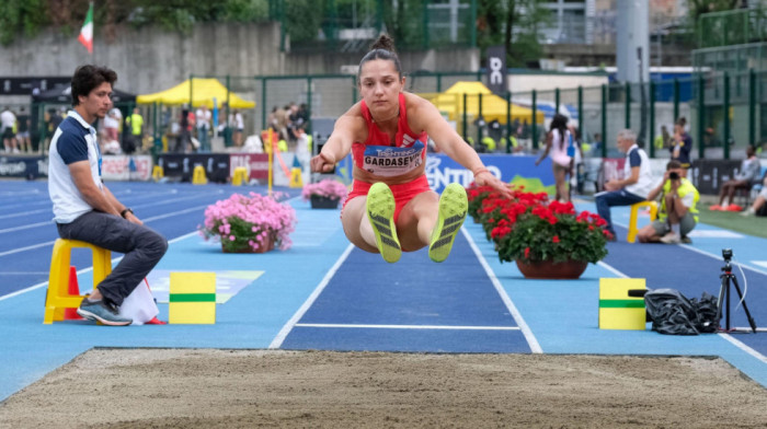 Milica Gardašević prva na mitingu u Atini