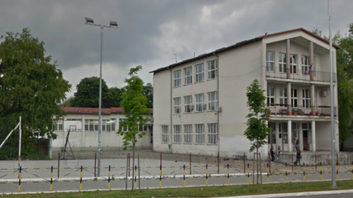Učenik pretio "novim Ribnikarom", ali "spiska" nije bilo: Šta znamo o slučaju dečaka iz OŠ "Jovan Sterija Popović"?