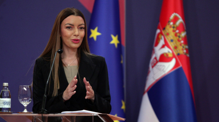 Mesarović pozvala mlade preduzetnike da se jave na konkurs i iskoriste podršku države