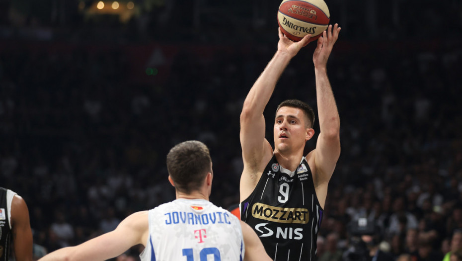 Vanja Marinković, kapiten Partizana: Radujem se što sam uspeo da osvojim ovaj trofej posle šest godina