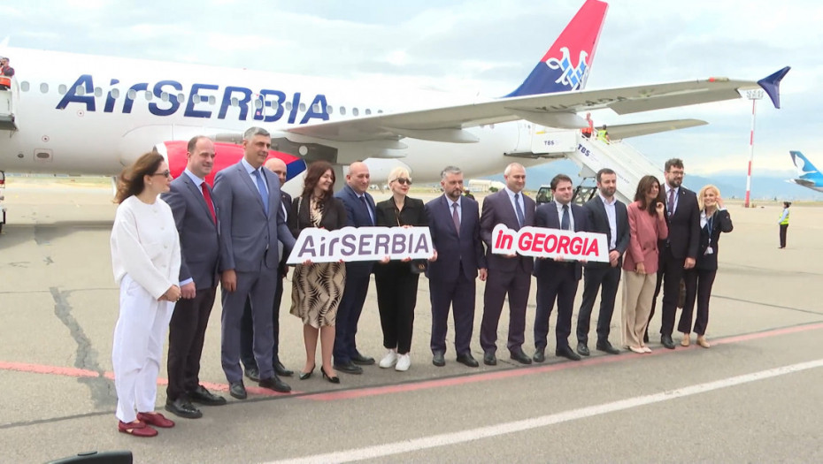 Avion Er Srbije svečano dočekan na aerodormu u Tbilisiju, uspostavljena nova linija