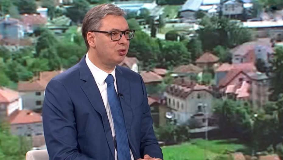 Vučić: Srbija na dobrom putu, penzije će biti značajno više uvećane nego plate