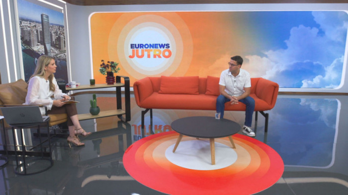 Uroš Stefanović predstavio svoj drugi singl "Živim još za uspomene"