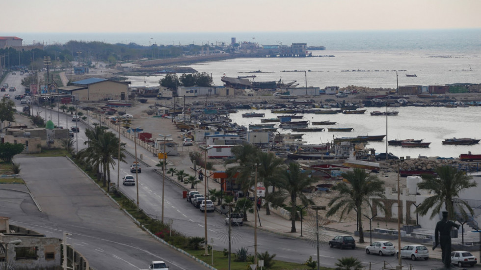 Dvostruka igra SAD pred početak druge runde pregovora: Šta znači gomilanje američkih snaga u Persijskom zalivu