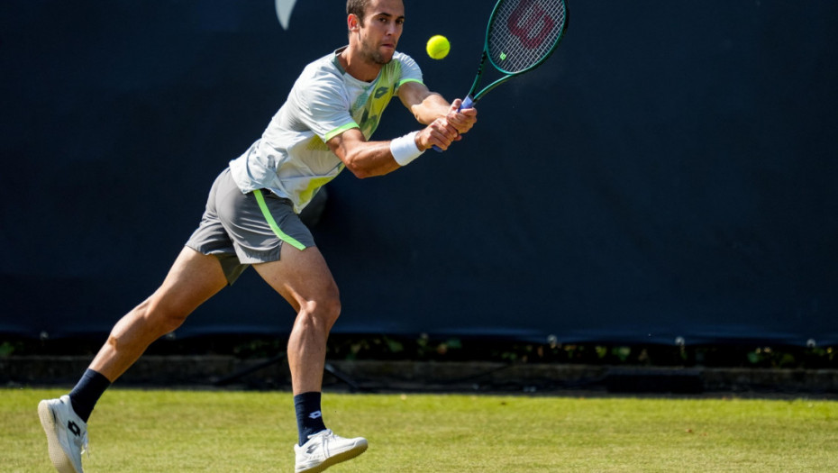 Đere poražen od Ožea-Alijasima u prvom kolu ATP turnira u Haleu