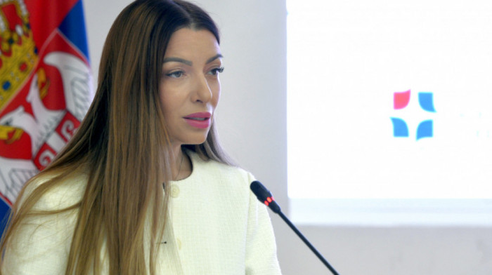 Mesarović sa studentom Milošem Pavlovićem razgovarala o podsticajnim programima za mlade