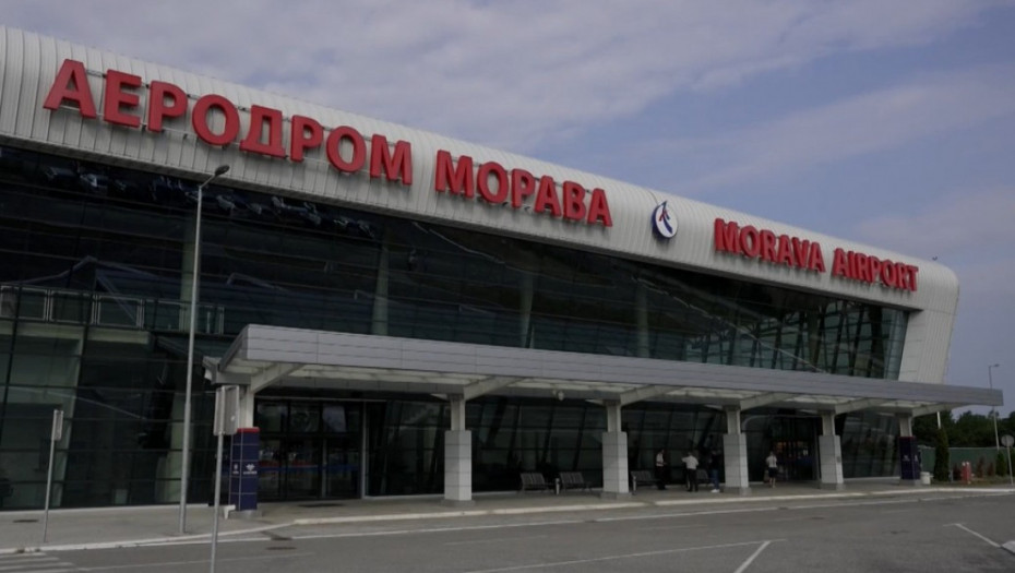 Sa aerodroma Morava uspostavljena linija ka Tivtu, dva puta nedeljno tokom leta