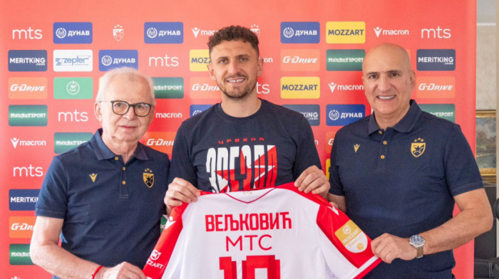 Veljković zadužio broj "13" u Zvezdi i jedva čeka da zaigra na na Marakani pred navijačima