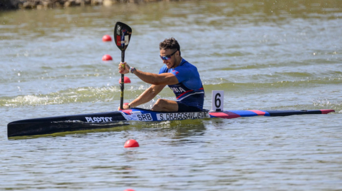 Strahinja Dragosavljević novi šampion Evrope u kajaku! Ima 18 godina, a vesla kao mator