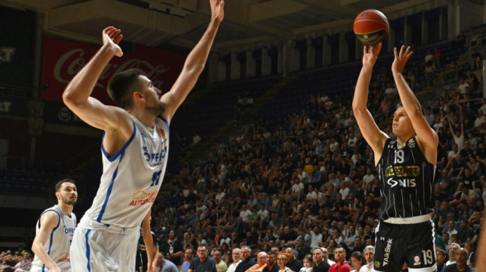 Poveo Partizan u finalu KLS: "Parni valjak" samleo Spartak