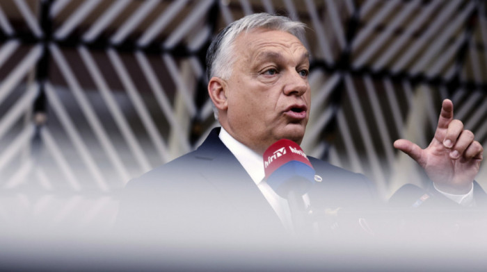 Orban se oglasio nakon strahovite oluje: Stotine hiljada domaćinstava bez struje, majteže pogođen sever Mađarske