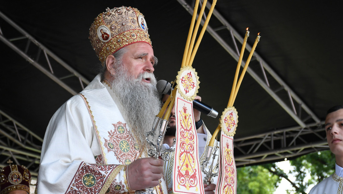 Mitropolit Joanikije čestitao praznik: Božić je dan u kome su se srele istina, milost, pravda i ljubav