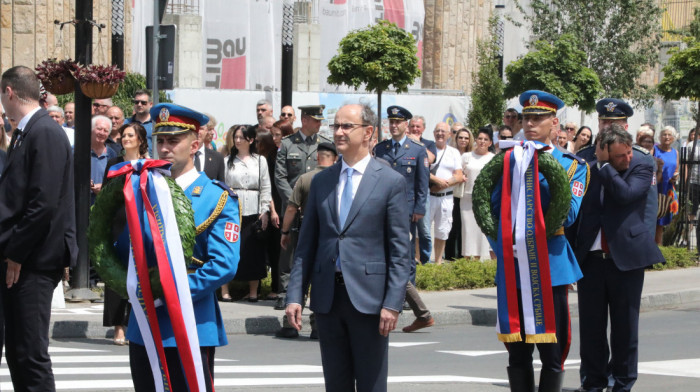 "Pozivam na sabornost i mir" Macut se obrati iz Kruševca sa centralne ceremonije povodom Vidovdana