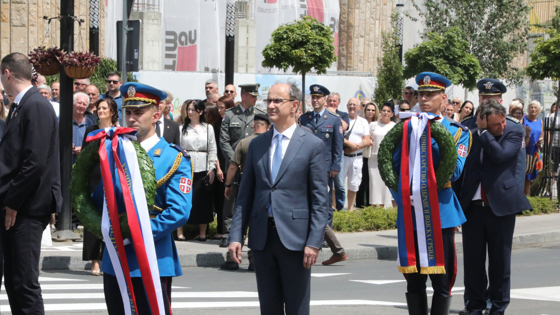 "Pozivam na sabornost i mir" Macut se obrati iz Kruševca sa centralne ceremonije povodom Vidovdana