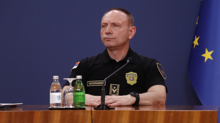 Vasiljević o sukobu u Vrbasu: Povređeno 16 policajaca, pojavila su se lica sa štanglama i motkama