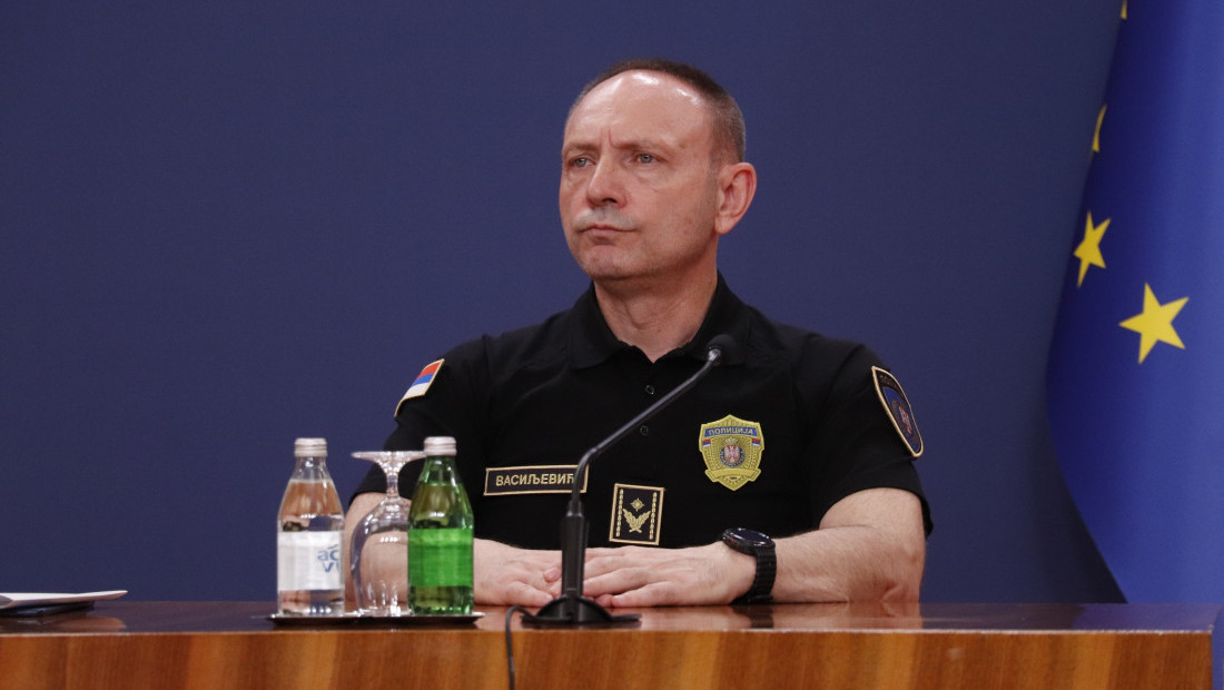 Vasiljević o sukobu u Vrbasu: Povređeno 16 policajaca, pojavila su se lica sa štanglama i motkama