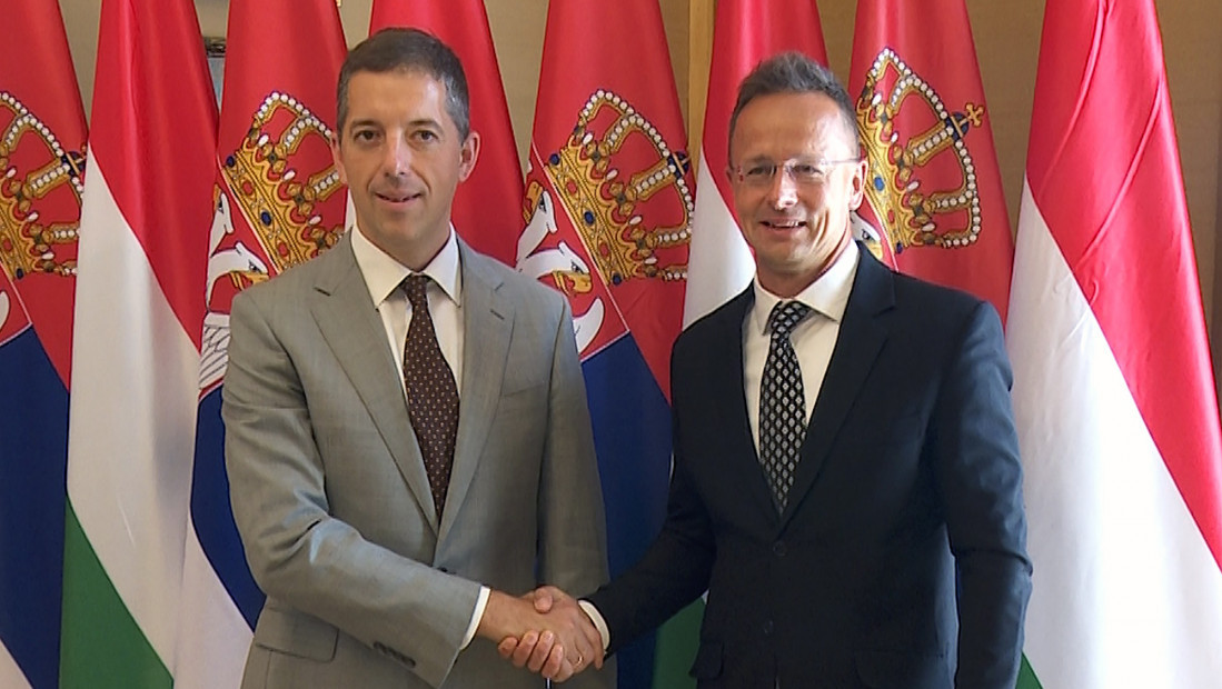 Đurić sa Sijartom: Neće uspeti režirani pokušaji rušenja Srbije i Mađarske