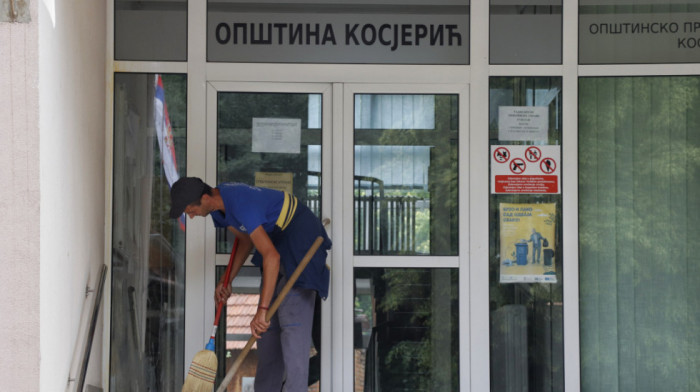 Ponovljeni lokalni izbori u Kosjeriću: Izlaznost na biračkom mestu 25 do 16 sati 70,5 odsto