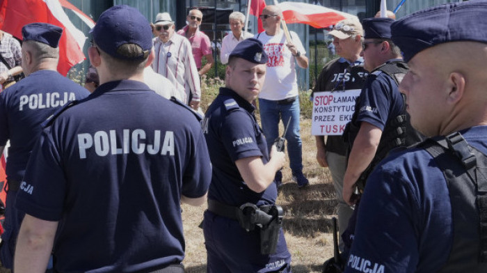 Novi napad na školu u Poljskoj: Uhapšen 17-godišnjak, kod njega pronađena dva noža