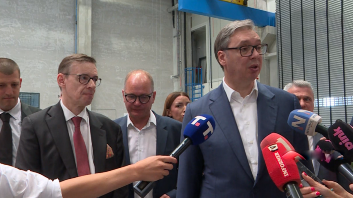 Vučić: Uzbuđen sam zbog otvaranja fabrike u Čačku, put do Požege otvaramo za dva-tri dana
