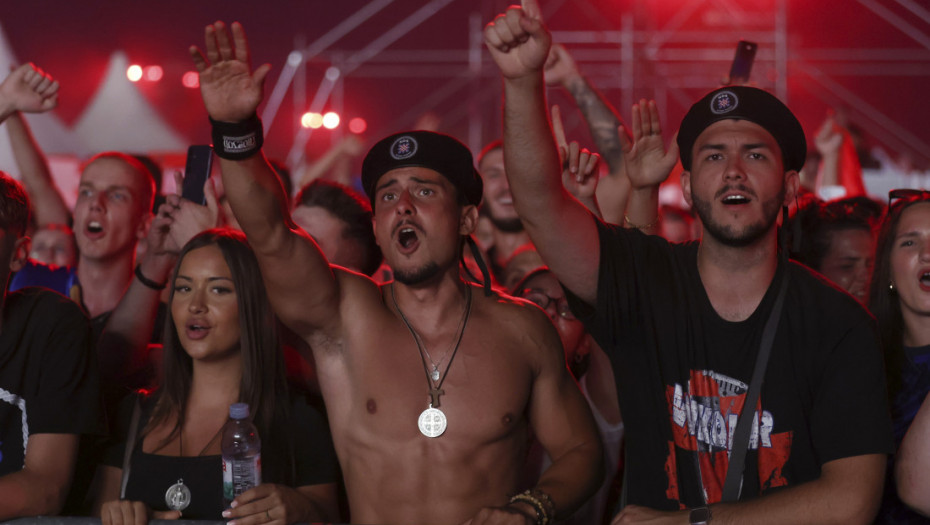 Tompsona slušali sportisti, muzičari i političari: Veliki broj javnih ličnosti na koncertu Perkovića