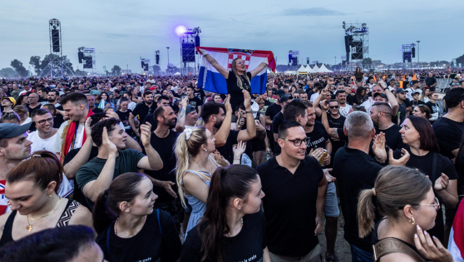 Zagreb zabranio "Za dom spremni" na koncertima i javnim događajima