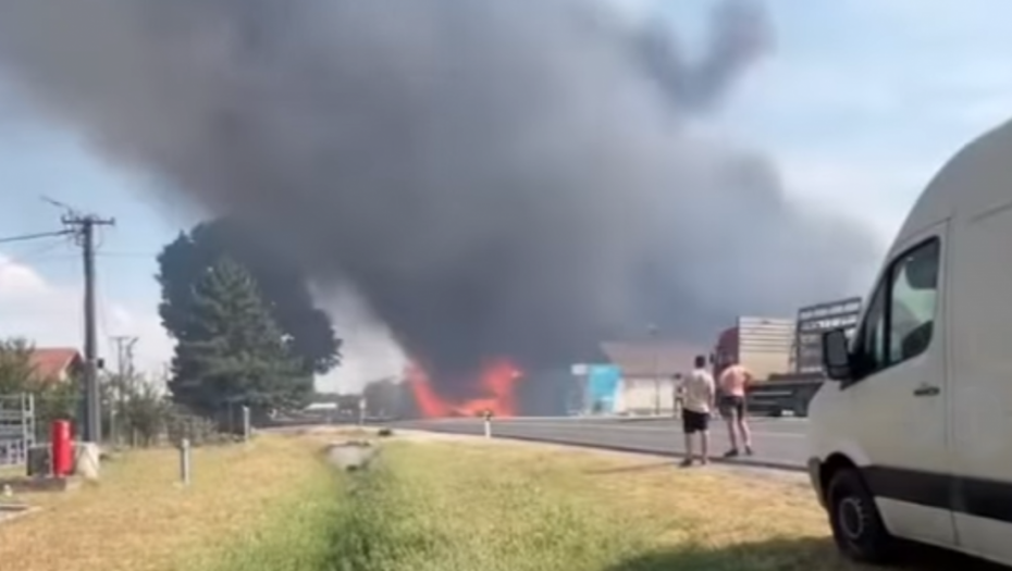 Više od 200 požara u Srbiji: Svi vatrogasci i helikopteri MUP-a na terenu, oglasio se Dačić