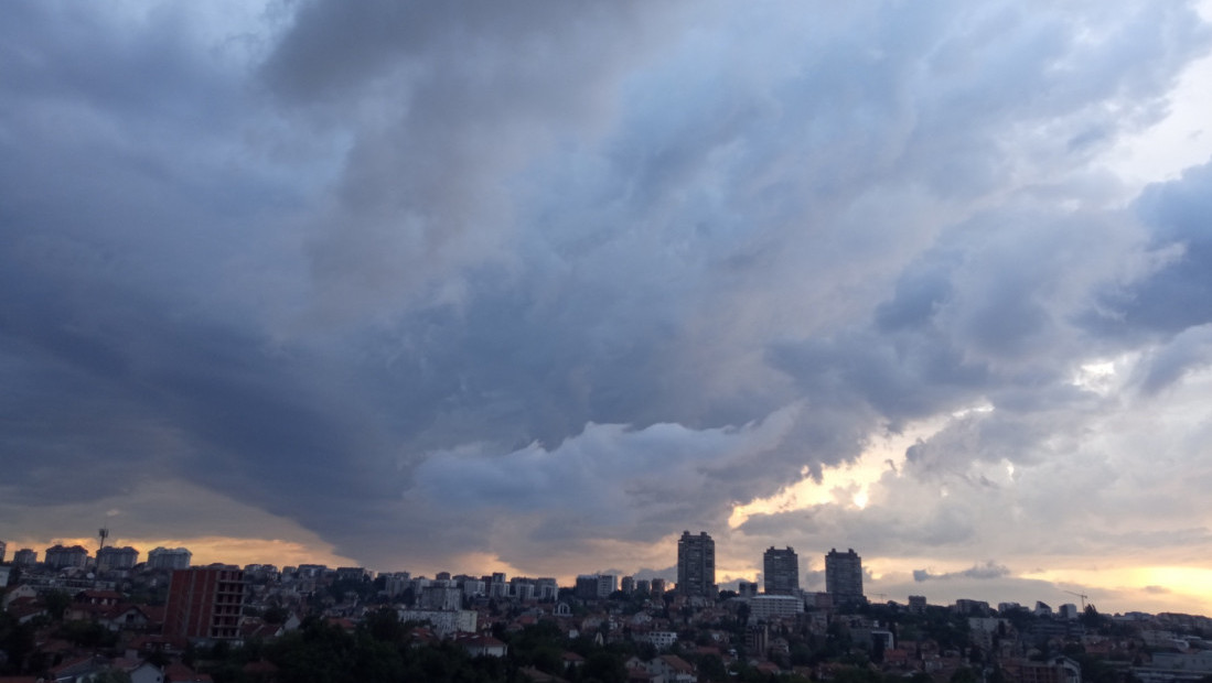 Hladno jutro, sunčan dan, a uveče stiže kiša: Kakvo nas vreme čeka danas i narednih sedam dana u Srbiji