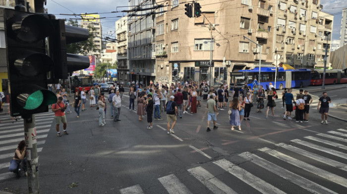 Blokade ulica i večeras u Beogradu, Novom Sadu, Užicu i drugim gradovima
