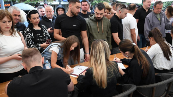 "Građani jasno rekli NE Kurtijevim mostovima podela": Srpska lista najavila predaju peticije uz tri zahteva