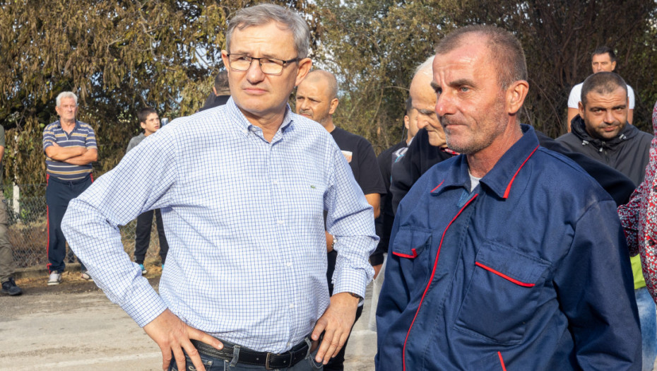 Ministar Glamočić obišao poljoprivredna gazdinstva Topličkog okruga koja su pogođena požarima