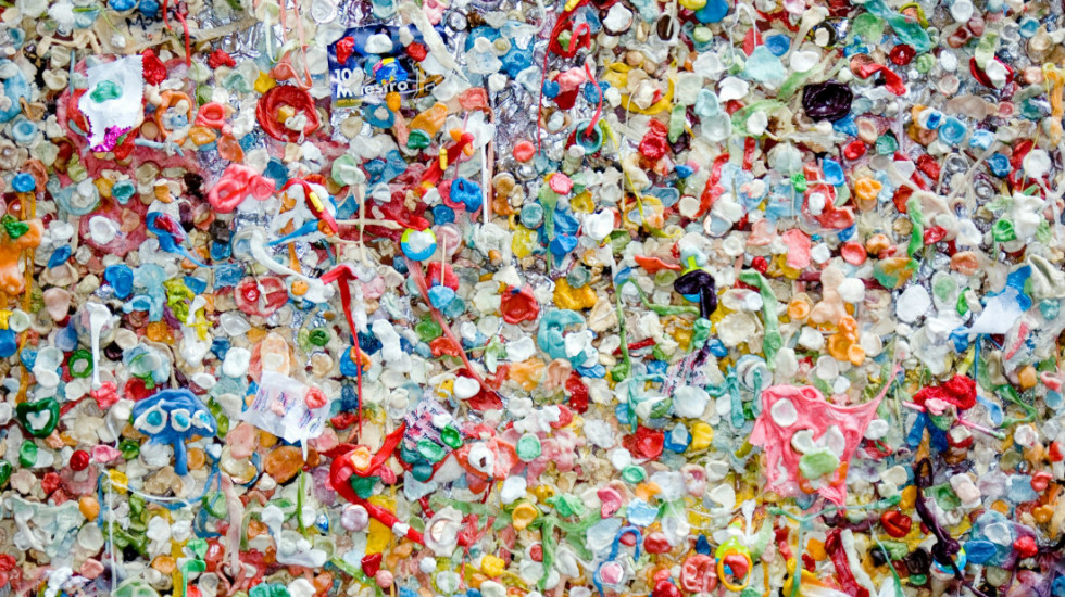 Nova tehnologija rešava dva velika problema odjednom: Plastiku pretvara u čisto gorivo budućnosti