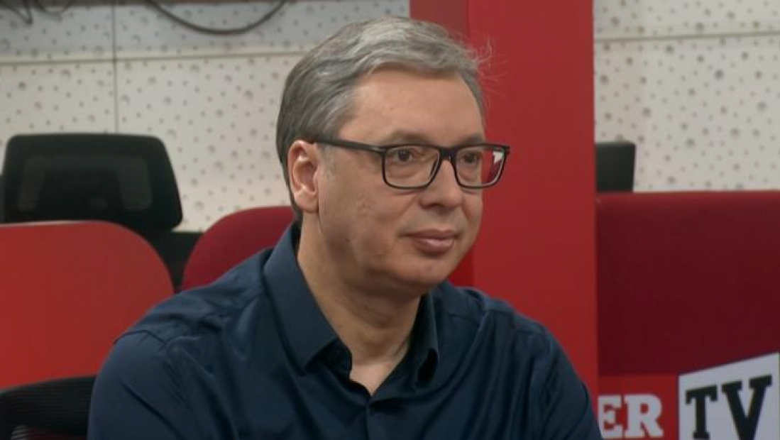 Vučić: Želim da izrazim saučešće porodicama stradalih u Srebrenici, nemam problem da to kažem na srpskom