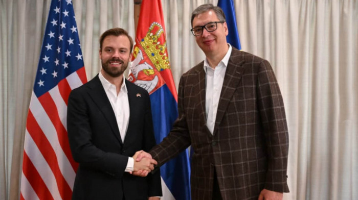 Predsednik Vučić se sastao sa američkim diplomatom Brendanom Hanrahanom: U fokusu strateško partnerstvo SAD i Srbije