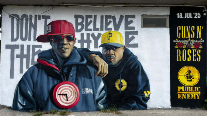 Public Enemy neposredno pred spektakl Guns N’ Roses-a na Ušću "podigli prašinu": Hip hop legende osvojile grad