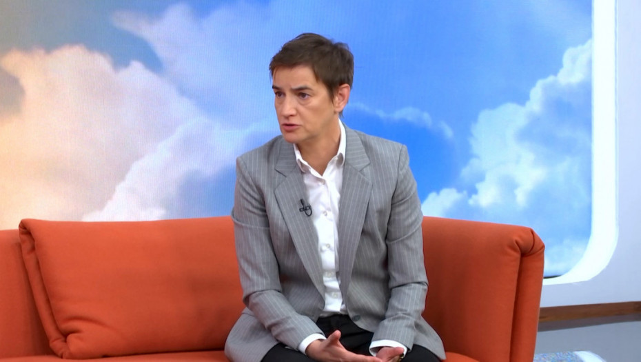 Brnabić: Blokaderi su kukavice, okupili se ispred Mićinove zgrade da bi se iživljavali