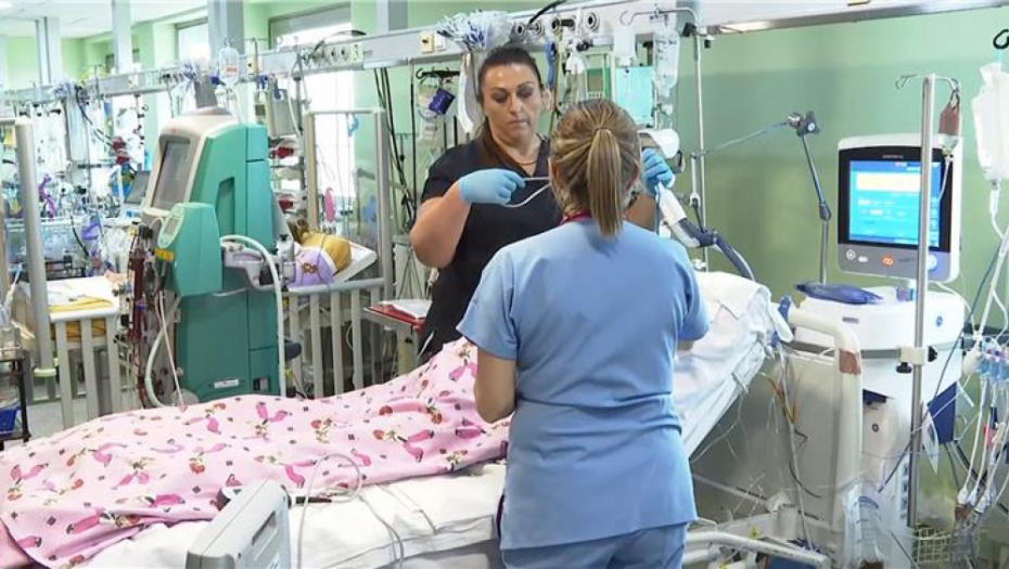 U Institutu za majku i dete prvi put urađena ugradnja trajne mehaničke potpore srca