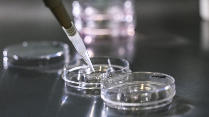 Nova šansa za roditeljstvo: Čačak ukinuo starosnu granicu za vantelesnu oplodnju - kako je u ostatku Srbije