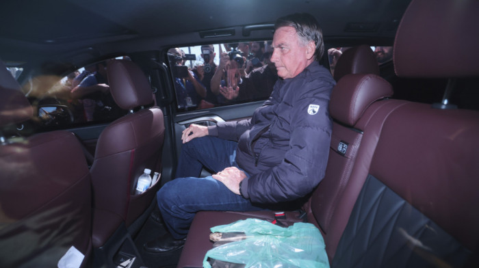 Bolsonaro odbacio tvrdnje da je planirao da napusti Brazil